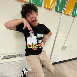 Meet your Posher, Sebastian